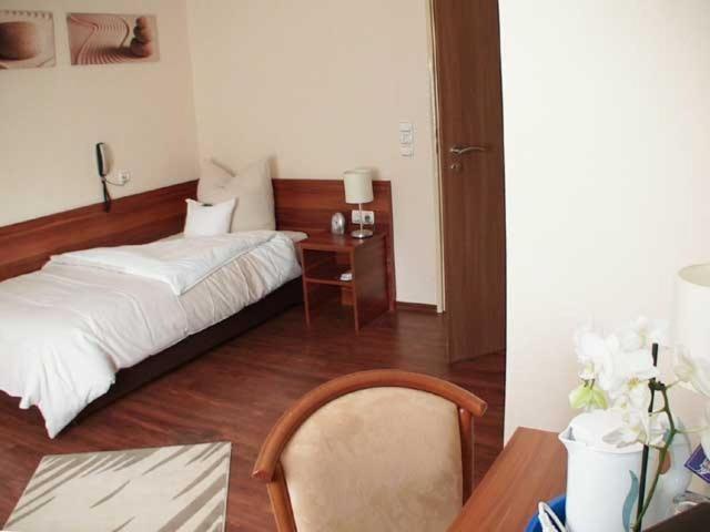 Gartenhotel Triest Бад-Зоден-Зальмюнстер Номер фото